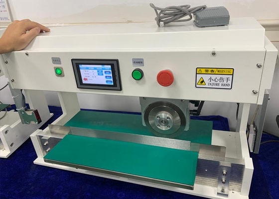 Mesin Pemisah PCB FR4 MCPCB Otomatis Aluminium PCB Singulation